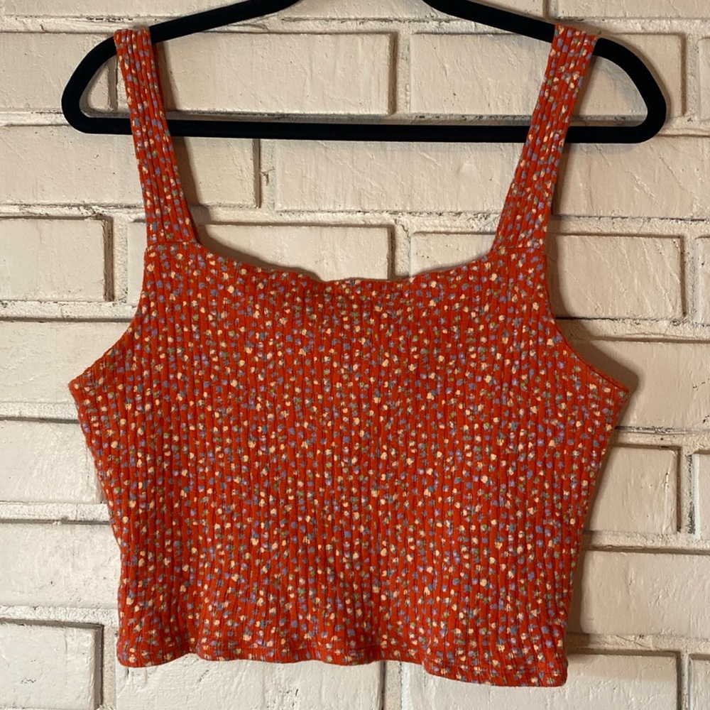 American Eagle orange floral ribbed tank